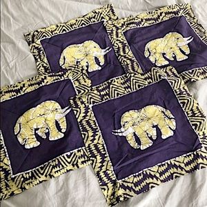 Elephant Tablecloth And Napkins- Quality- Linen